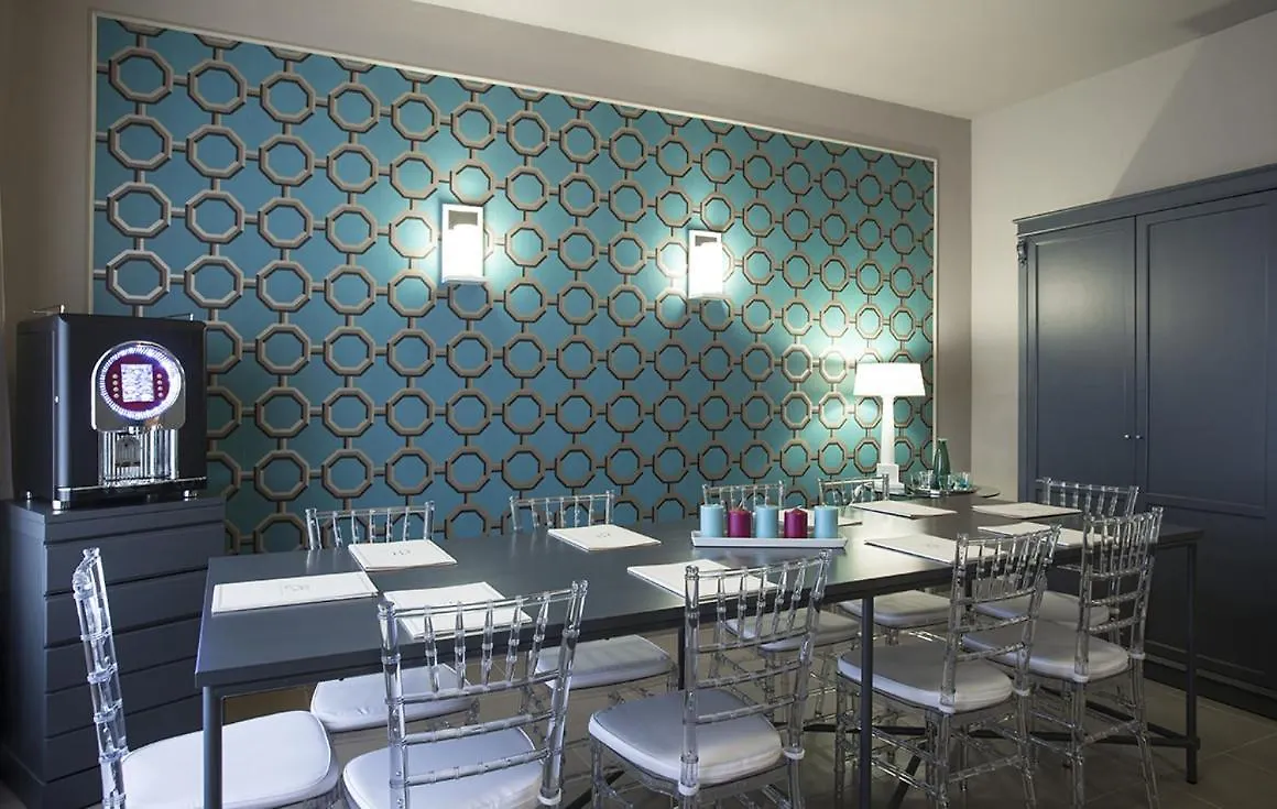 Smart Hotel Gallery House パレルモ 3*,